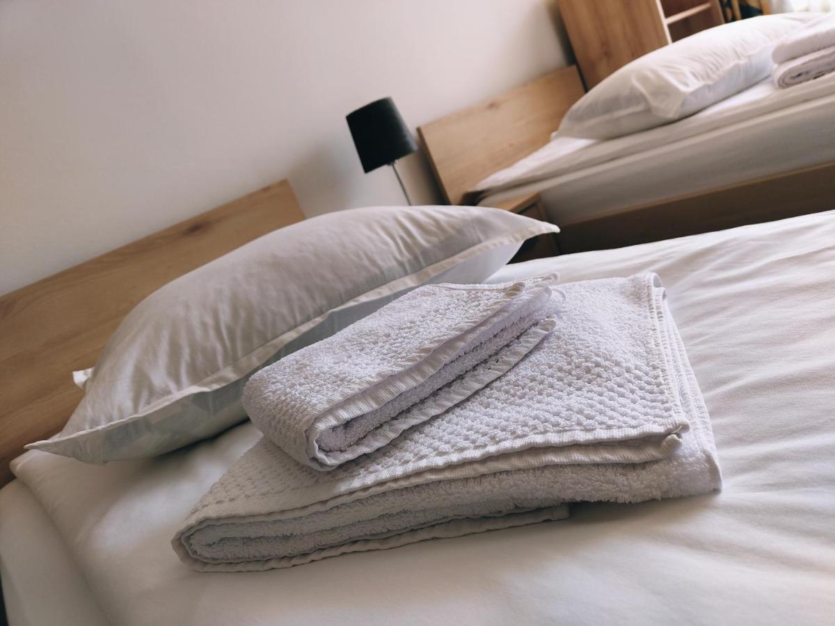 Ten'S Apartment - Spatios Si Linistit Cluj-Napoca Eksteriør billede