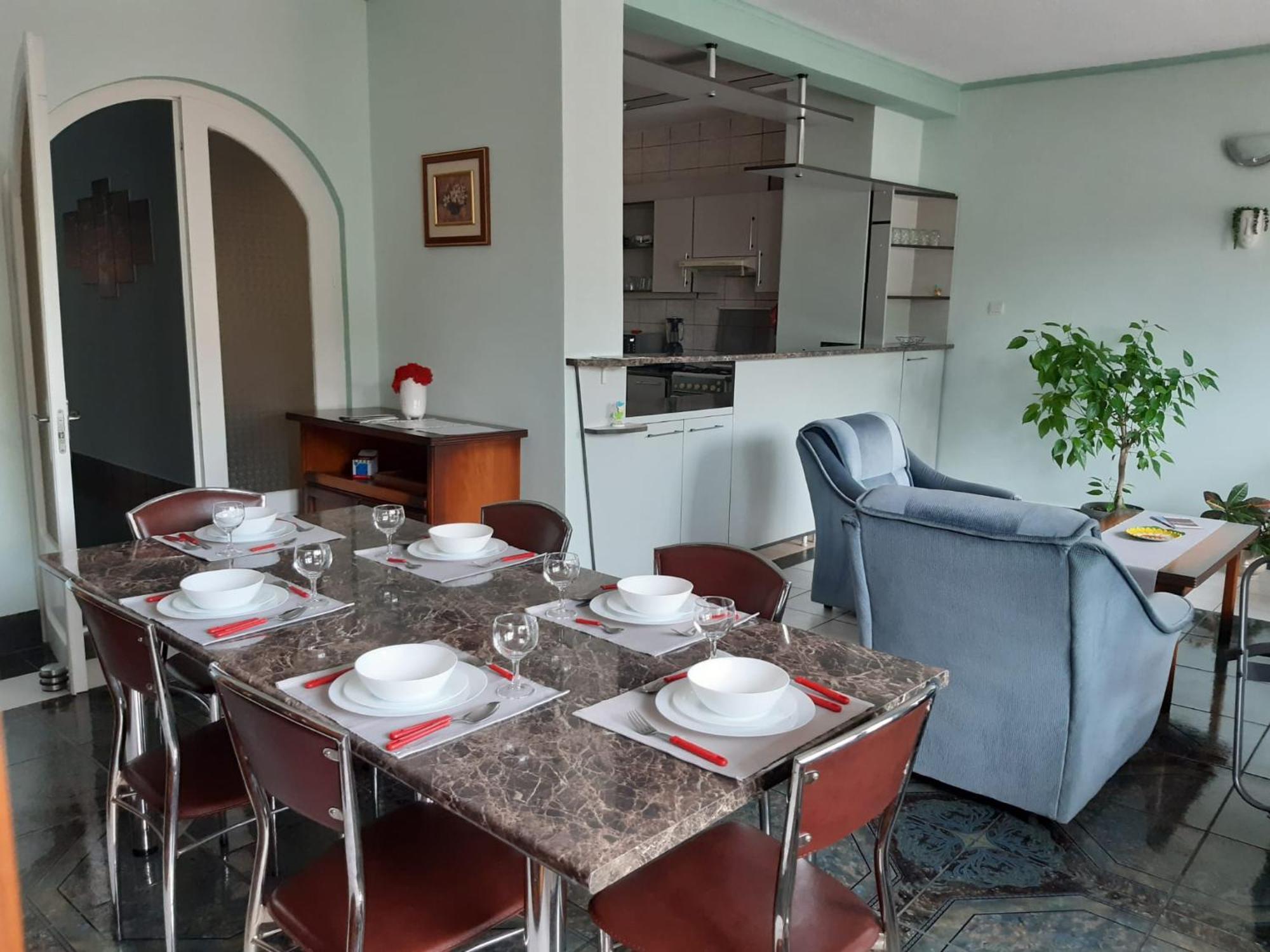Ten'S Apartment - Spatios Si Linistit Cluj-Napoca Eksteriør billede